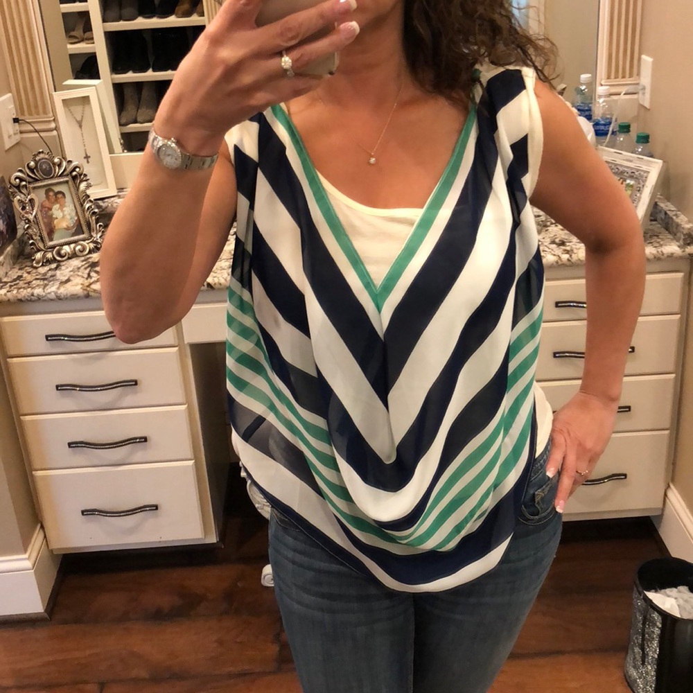 Adorable wet seal top